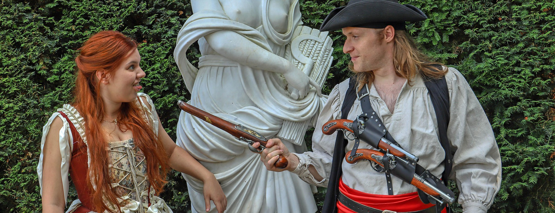 Procosplayshop -Procosplayshop people 3693372 1920